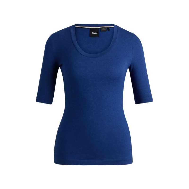 Budget-Friendly Fashion Scoop-neck top in wool and cotton