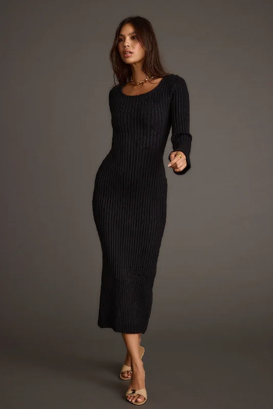 Clothes Sales Gwyneth Black Sweater Midi Dress