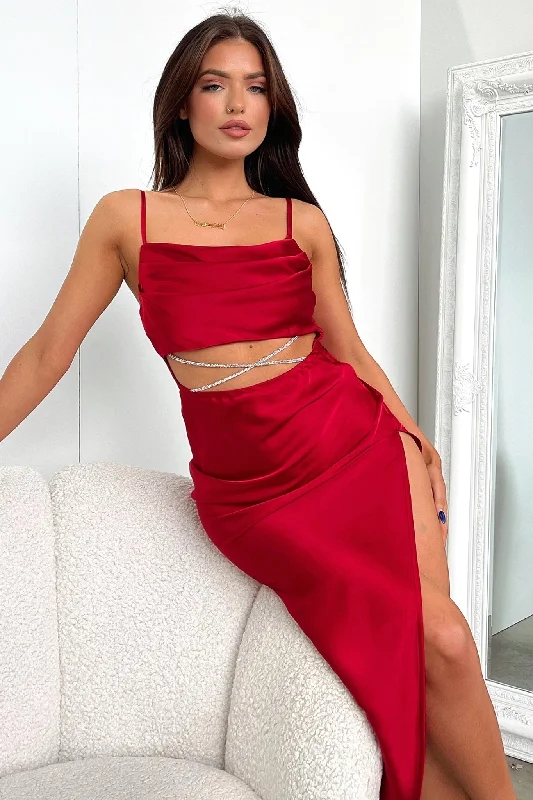 Style Redefined Kamdyn Midi Dress - Red