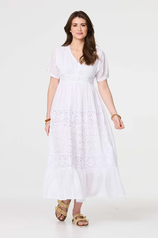 Sophisticated Style Broderie Anglaise Short Sleeve Dress