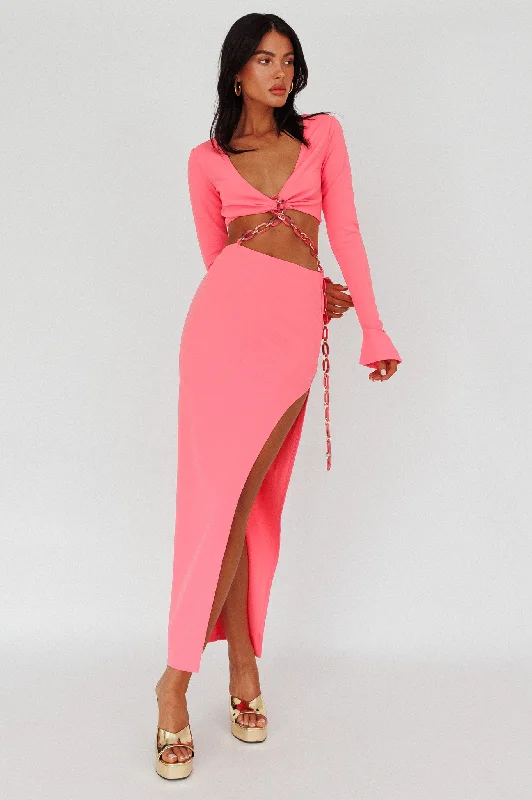 Fashion Forward Sigournie Long Sleeve Chain Midi Dress Pink