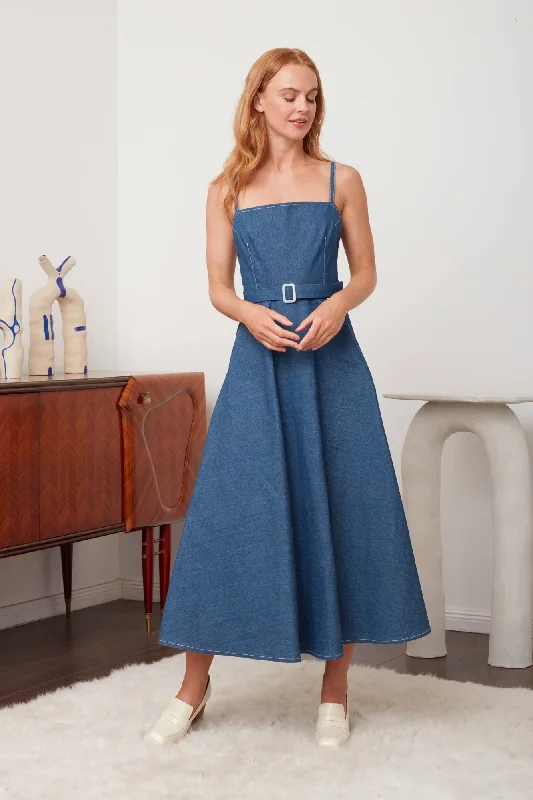 Unique Women's Fashion Pieces MATISSA blue denim dress with retro circle skirt