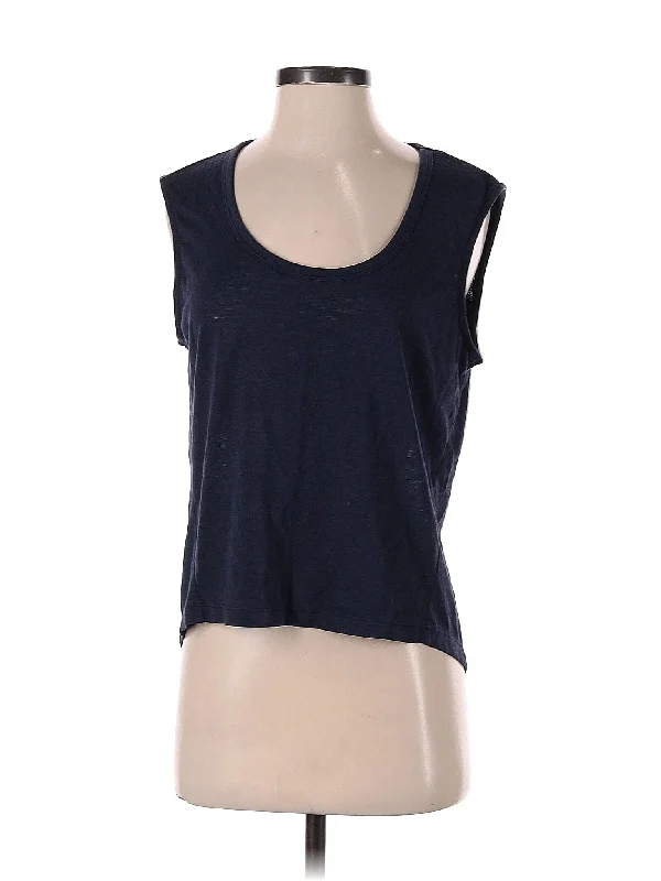 Trendy Women's Outfits for Casual Wear Sleeveless T Shirt