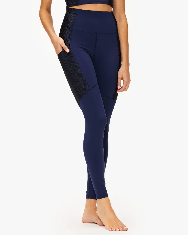 Sale On Clothing Beach Riot Allora Legging